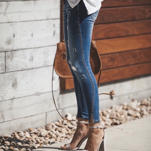 KanCan | Twist Hem Jeans - Picture 3 of 10